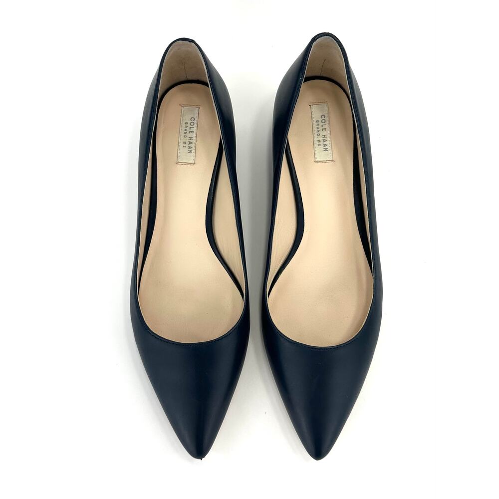 Cole Haan Low Block Heel Pump Size 7.5B Navy Leather Pointed Toe Comfort Slip-On - Picture 6 of 13
